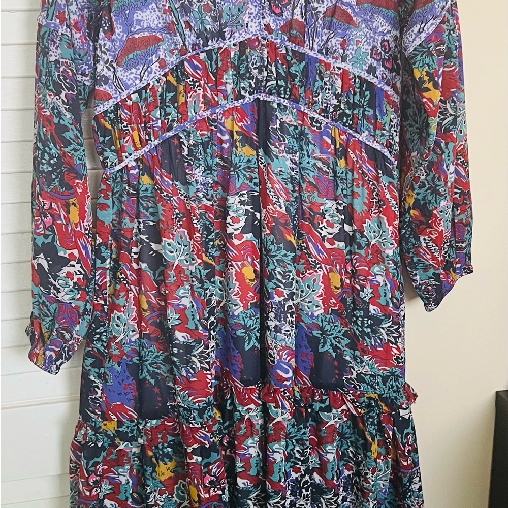 The Pyramid Collection Dress - Picture 4 of 6